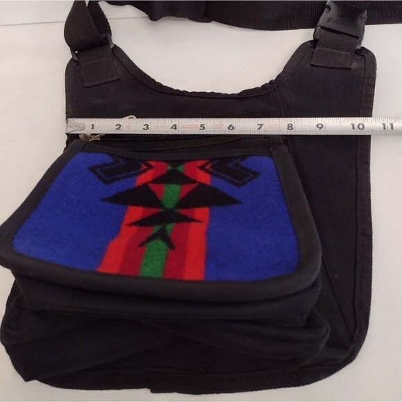Everest Aztec Print Black Canvas Adjustable Crossbody Messenger Bag Multi Pocket - Picture 12 of 12